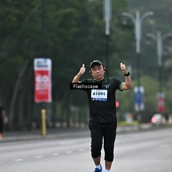 Runner Photo 8366687