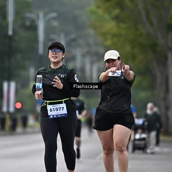 Runner Photo 8366698
