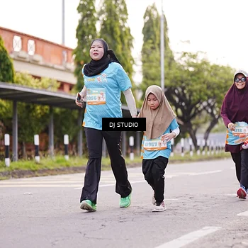 Runner Photo 8366724