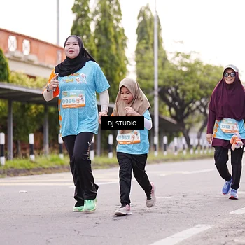 Runner Photo 8366727