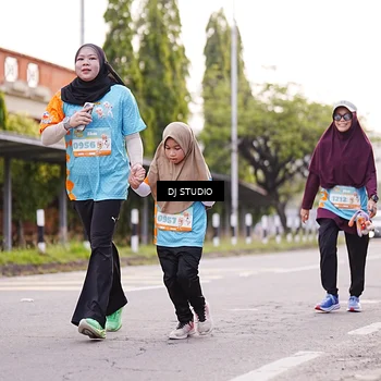 Runner Photo 8366729