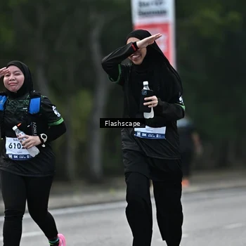 Runner Photo 8366736