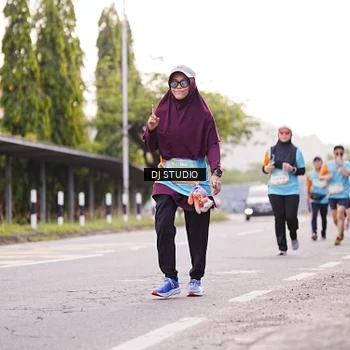 Runner Photo 8366739