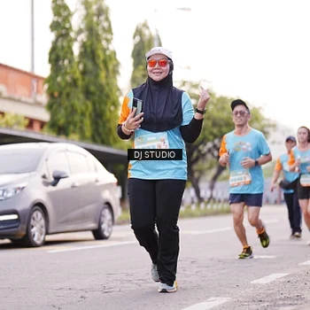 Runner Photo 8366761