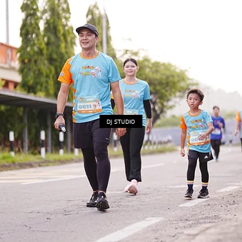 Runner Photo 8366786