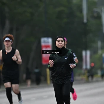 Runner Photo 8366789