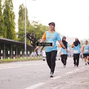 Runner Photo 8366813