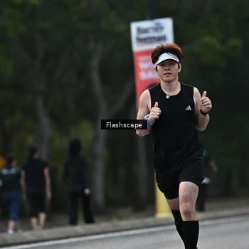 Runner Photo 8366815