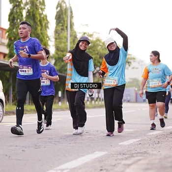 Runner Photo 8366838