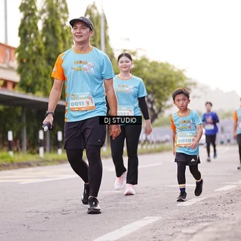 Runner Photo 8366847