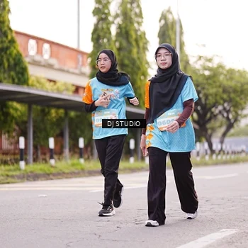 Runner Photo 8366849