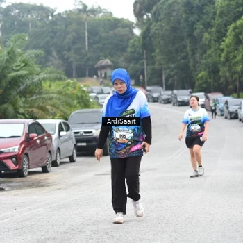 Runner Photo 8366864
