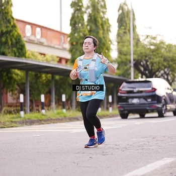 Runner Photo 8366869
