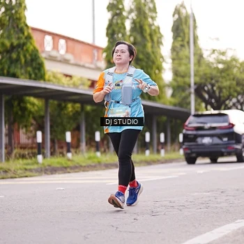 Runner Photo 8366876