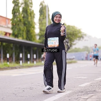 Runner Photo 8366910