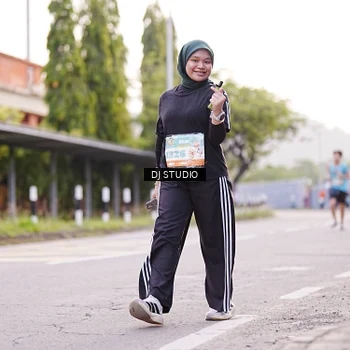 Runner Photo 8366913
