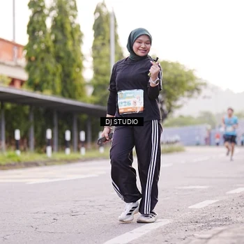 Runner Photo 8366914