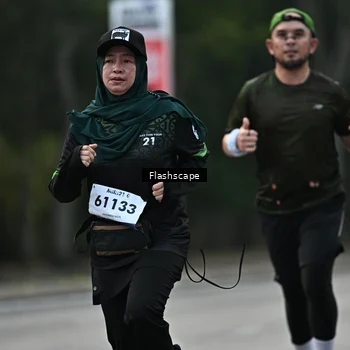Runner Photo 8366920