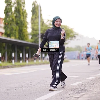 Runner Photo 8366928