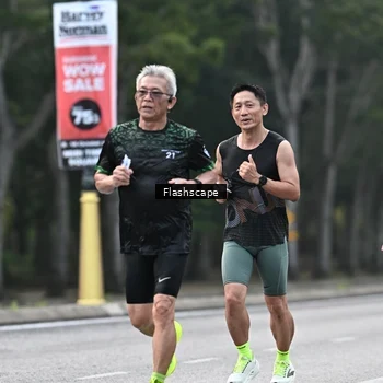 Runner Photo 8366955