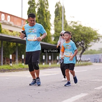 Runner Photo 8366981