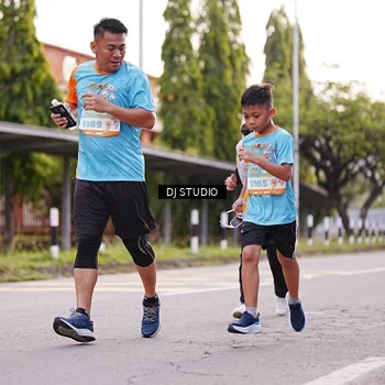 Runner Photo 8366992