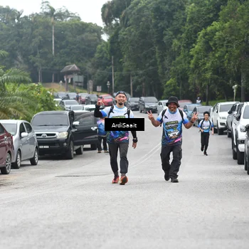 Runner Photo 8367025