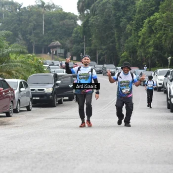 Runner Photo 8367043
