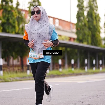 Runner Photo 8367044