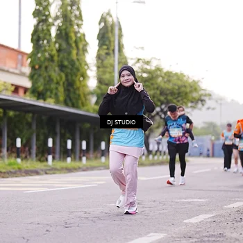 Runner Photo 8367069