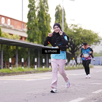 Runner Photo 8367071