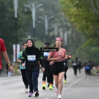 Runner Photo 8367102