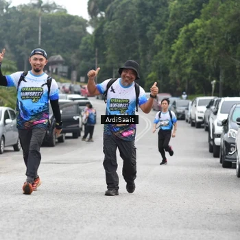 Runner Photo 8367103