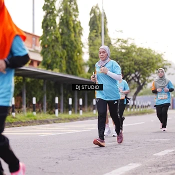 Runner Photo 8367140