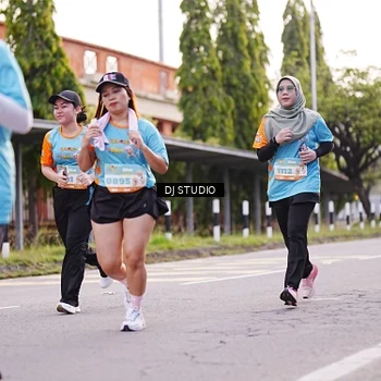 Runner Photo 8367163