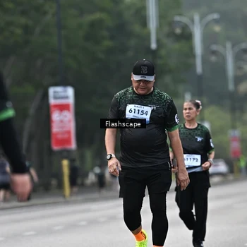 Runner Photo 8367164
