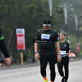Runner Photo 8367172