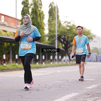 Runner Photo 8367173