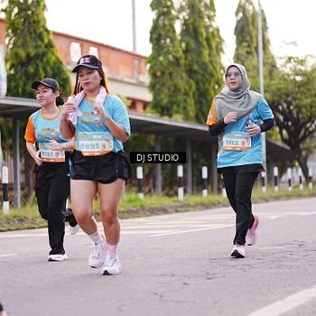 Runner Photo 8367176