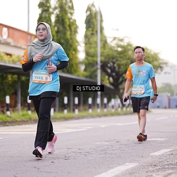 Runner Photo 8367178