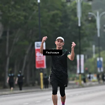 Runner Photo 8367212