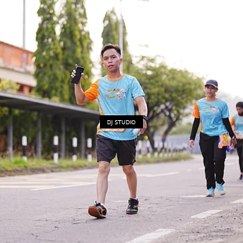 Runner Photo 8367224