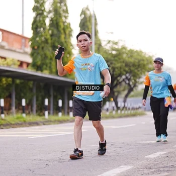 Runner Photo 8367231