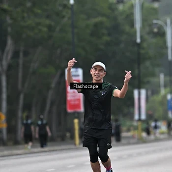 Runner Photo 8367234