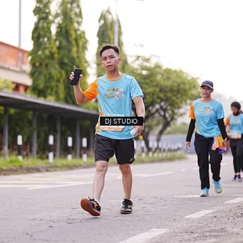 Runner Photo 8367237
