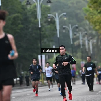 Runner Photo 8367251