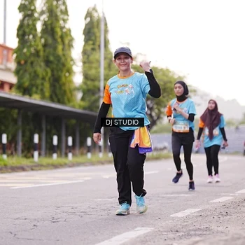 Runner Photo 8367254