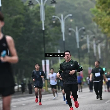 Runner Photo 8367274
