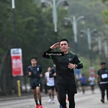 Runner Photo 8367290