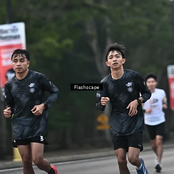 Runner Photo 8367315